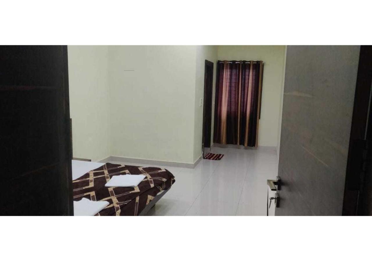 Hotel Parag Palace Jabalpur Exteriér fotografie